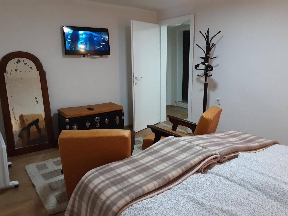 Clia Apartment *